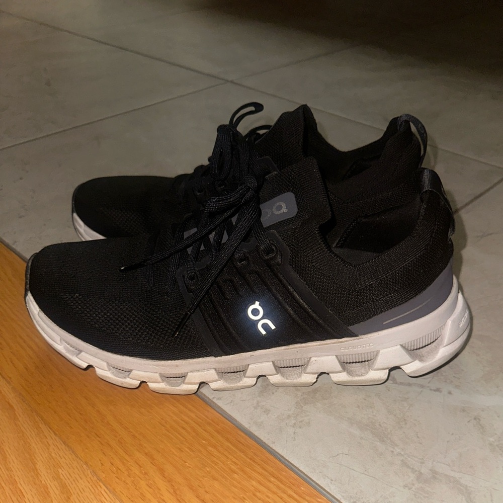On Women’s Cloudswift 3 Running Shoes